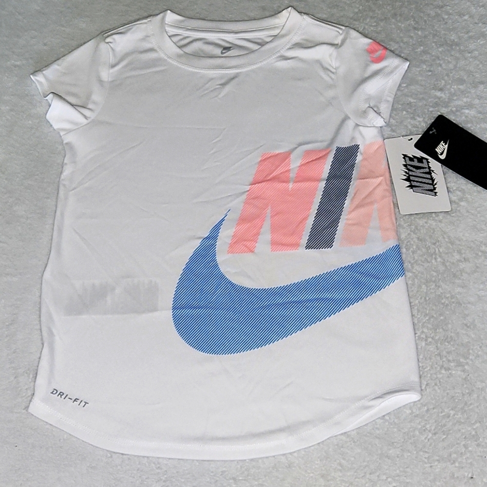 NWT Nike